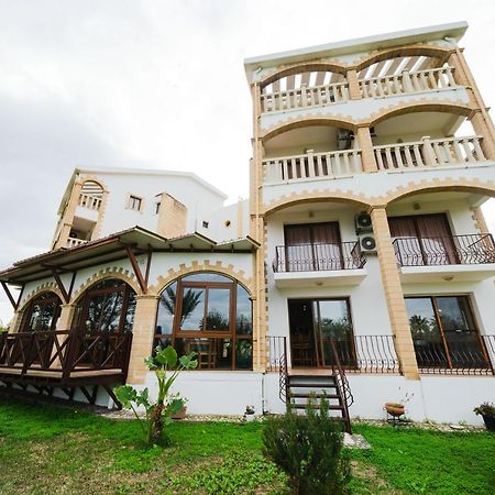 Topset Hotel Agios Georgios  Exterior photo
