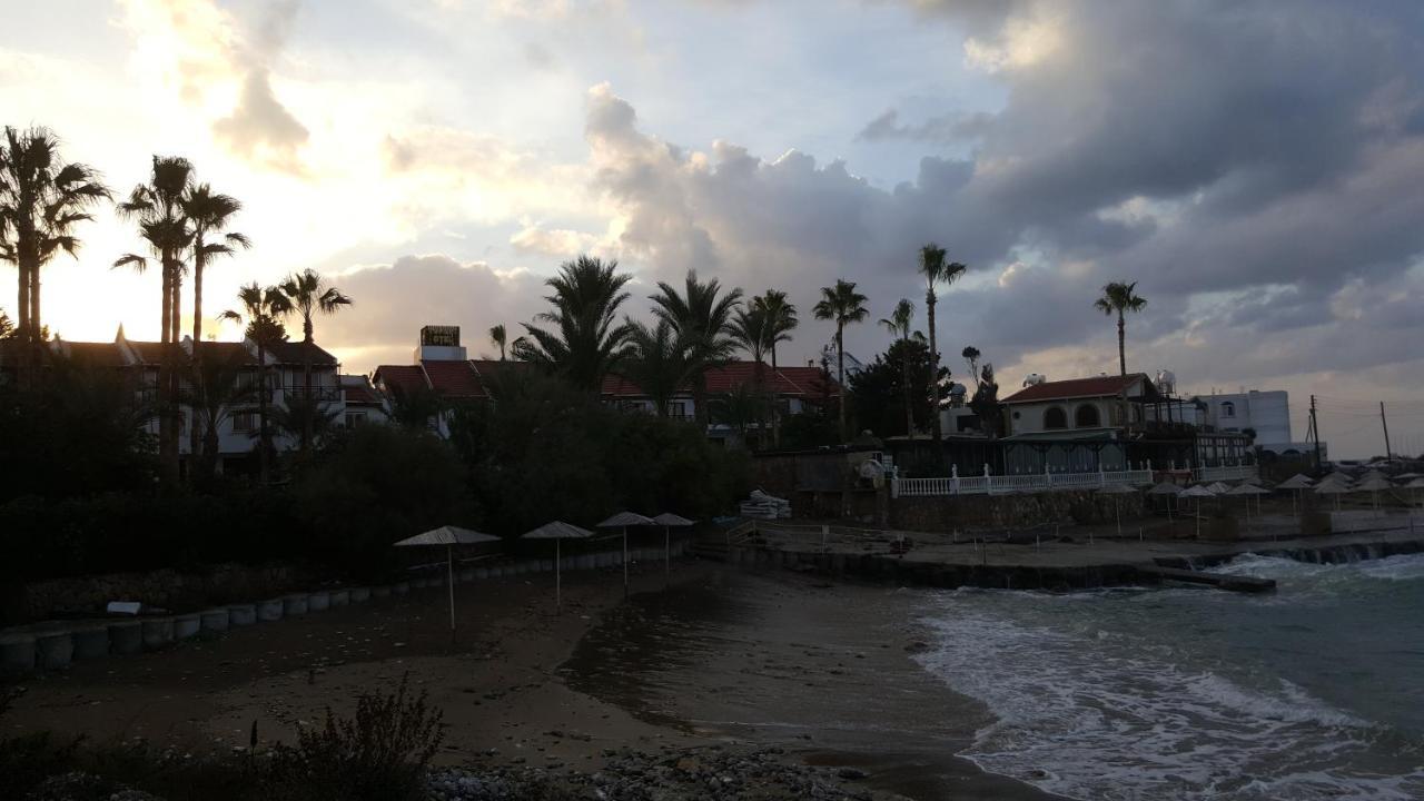 Topset Hotel Agios Georgios  Exterior photo