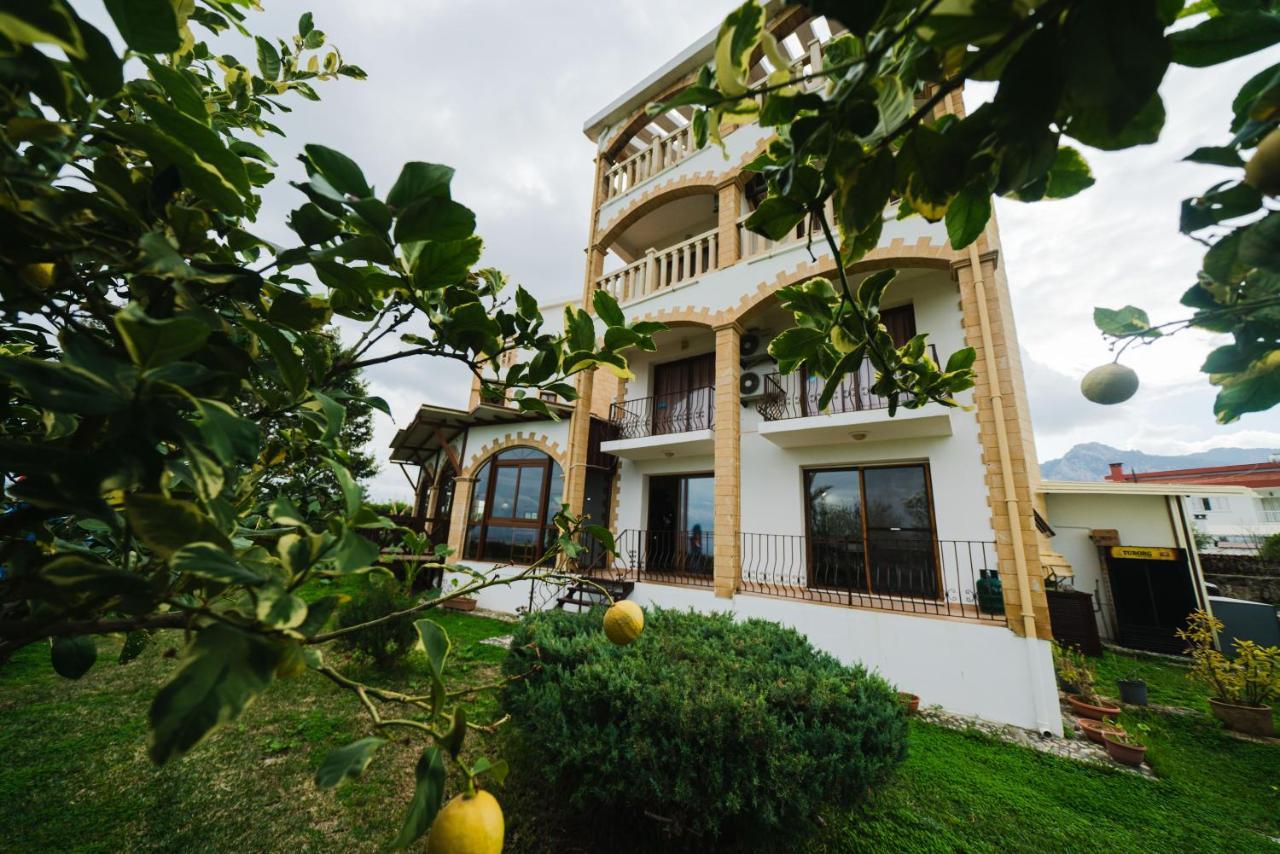 Topset Hotel Agios Georgios  Exterior photo