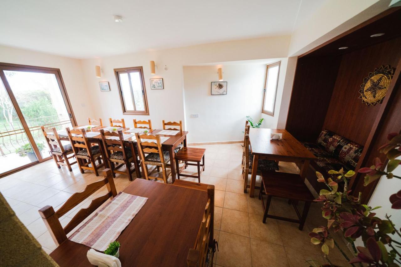 Topset Hotel Agios Georgios  Exterior photo