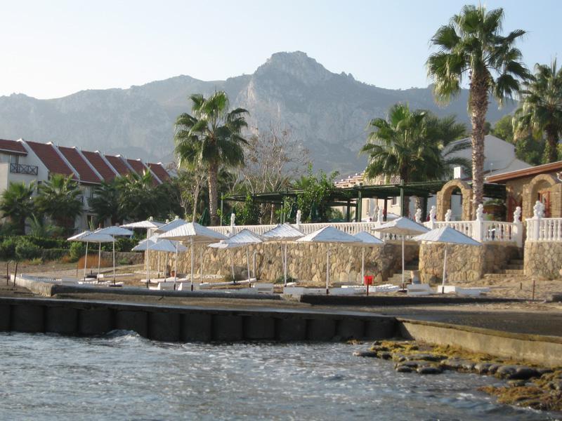 Topset Hotel Agios Georgios  Exterior photo